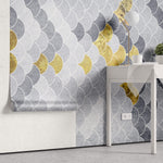 Tapet Personalizat Abstract cu solzi abstracti in nuante de gri si auriu - GREY GOLDEN FLAKES