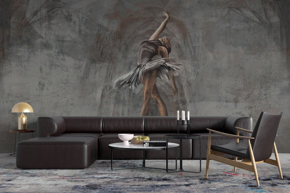 Tapet personalizat fine art cu balerina gratioasa pe un fundal gri inchis si accente aramii combinate cu textura in stil stucco