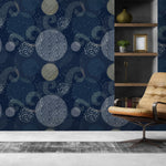 Tapet personalizat Modern cu cercuri in texturi abstracte pe un fundal albastru inchis - OVERLAYED CIRCLES