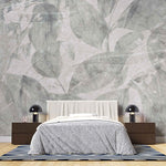Tapet personalizat leaf cu pattern frunze verzi fade pe un fundal bej rozaliu faded green pattern