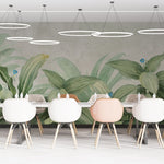 Tapet personalizat leaf cu frunze si vegetatie tropicala luxurianta frunze mari verzi si flori delicate pe un fundal deschis ideal pentru o camera luminoasa tropical wide