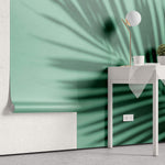 Tapet Personalizat Leaf cu umbra de frunza de palmier pe un fundal verde marin - MINTY PALM