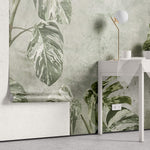 Tapet Personalizat Leaf cu frunze verzi de monstera pe un fundal texturat - WHITE MONSTERA WALL
