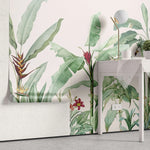 Tapet personalizat tropical cu plante exotice tropicale cu flori in nuante de verde intr un fundal alb tropical cold green