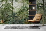 Tapet personalizat tropical cu straturi texturate in nuante vii de verde oferind o senzatie de profunzime si naturalete tropical texture light