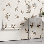 Tapet Zen Oriental cu randunele maro pe un fundal crem - SEPIA SWALLOWS
