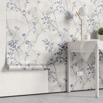 Tapet Zen Oriental cu frunze albastre si gri si pasari pe un fundal texturat - BLUE PRINTED PORCELAIN