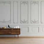 Tapet personalizat arhitectural walls lambriu elegant clasic rafinament spatiu atmosfera luminoasa atemporala white wainscot