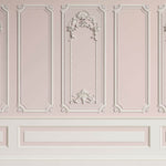 Tapet personalizat Architectural Walls cu rame decorative albe pe un perete roz - LIGHT PINK BOISERIE