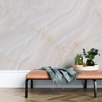 Tapet personalizat marble in nuante fine de bej si alb sidefat de marmura cuart silky water