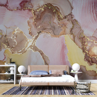 tapet personalizat marble cu un model de marmura cu accente aurii si roz ce ofera un aspect luxuriant si cald golden pink