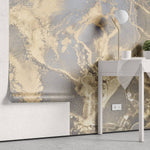 Tapet personalizat marble cu o textura de piatra cu tonuri de alb si gri deschis si accente de sclipiri ice glitter