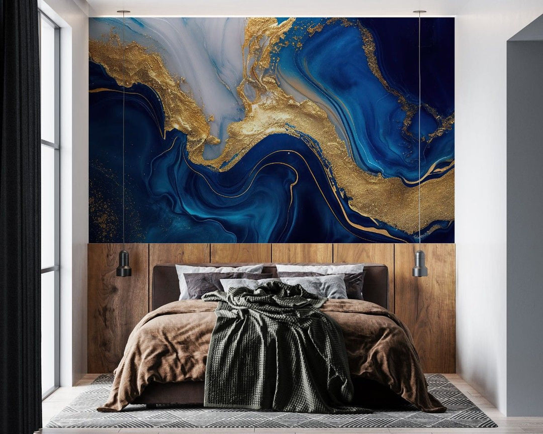 Tapet personalizat marble cu o textura fluida ce imita aurul lichid si accente de piatra alba pentru un decor impunator golden acrylic paint