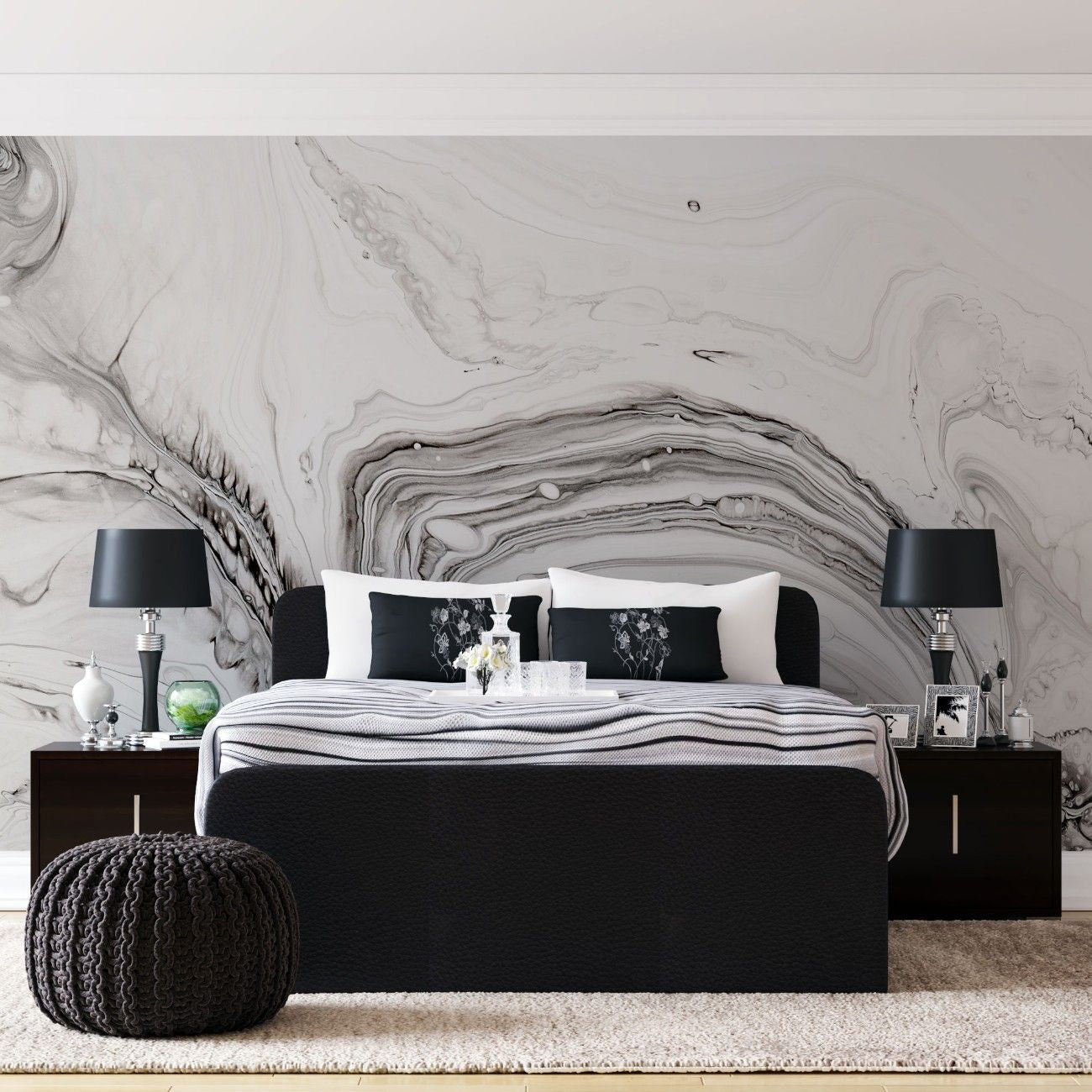 tapet personalizat marble cu o marmura neagra cu insertii albe si gri asemanatoare cernelii ce adauga eleganta clasica spatiului white ink ii