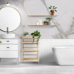 Tapet personalizat marble cu o marmura clasica alba cu linii gri subtile ce ofera un aspect atemporal si elegant blurry marble