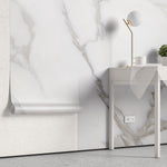 Tapet personalizat marble cu o marmura clasica alba cu linii gri subtile ce ofera un aspect atemporal si elegant blurry marble