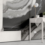 Tapet personalizat marble cu o marmura cu un contrast puternic de alb si negru cu modele indraznete panda