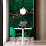 Fototapet personalizat marble cu o marmura in nuante profunde de verde smarald si accente aurii pentru un decor sofisticat emerald marble