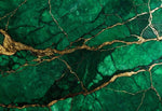 Fototapet personalizat marble cu o marmura in nuante profunde de verde smarald si accente aurii pentru un decor sofisticat emerald marble