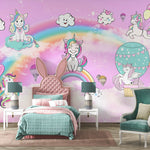 Tapet Personalizat Taramul Printeselor pentru copii cu ponei unicorni si baloane peste curcubeu pe un fundal roz - MAGIC UNICORNS