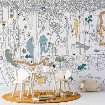 fototapet-personalizat-jungla-amazoniana-pentru-copii-cu-animale-si-copaci-din-jungla-ilustrate-in-creion-de-tip-sketch--to-be-colored