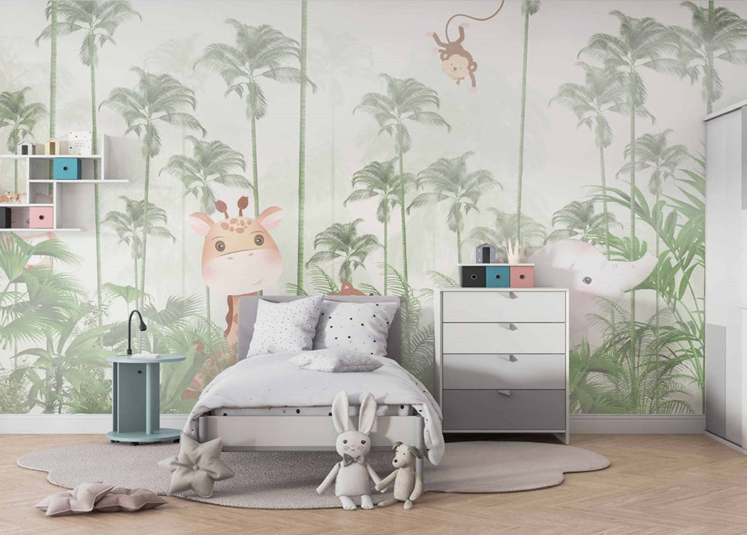 Tapet Personalizat Jungla Amazoniana cu padure exotica de palmieri verzi si animalute ascunse in vegetatie  - GREEN FADED AMAZON