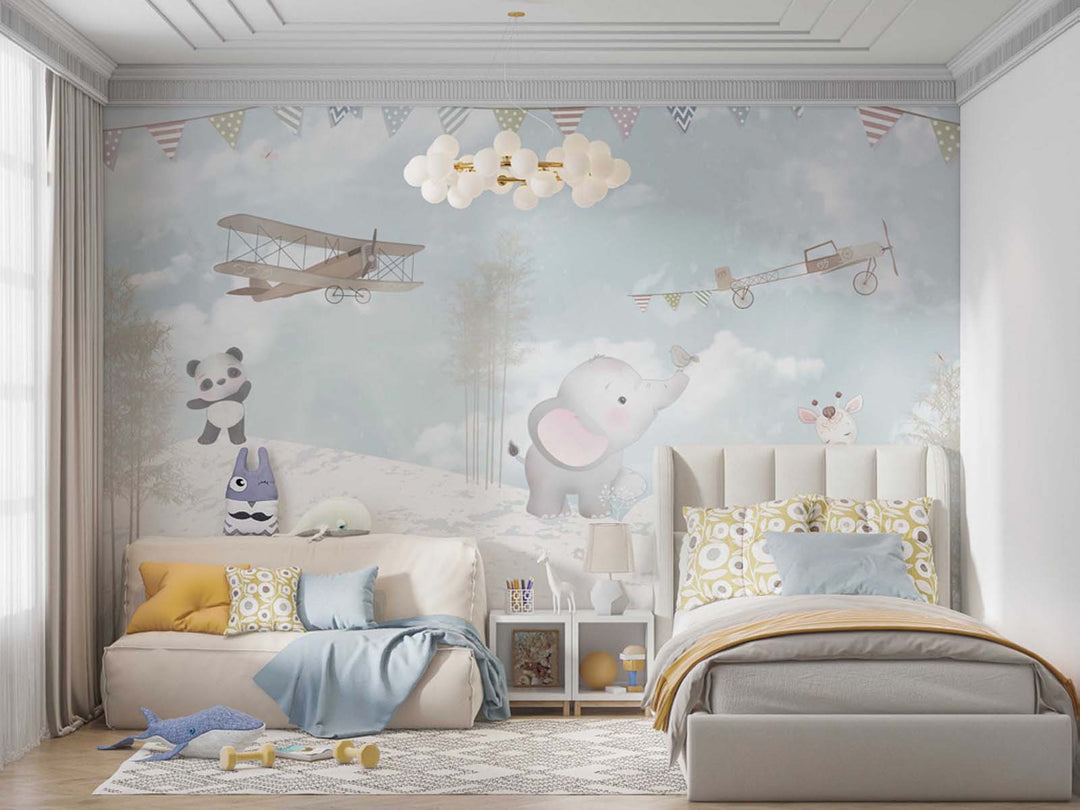 Tapet Personalizat Lumea Animalelor cu panda, elefant si girafa mergand prin zapada sub avioane si stegulete - EXOTIC WINTER