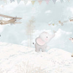 Tapet Personalizat Lumea Animalelor cu panda, elefant si girafa mergand prin zapada sub avioane si stegulete - EXOTIC WINTER