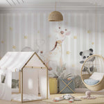 Tapet Personalizat Lumea Animalelor cu elefant girafa si panda printre frunze tropicale si fundal in dungi bej - ANIMAL STRIPE WALL