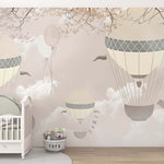Tapet Personalizat Micii Exploratori cu baloane cu aer cald si steaguri in nuante de bej - BEIGE IN THE CLOUDS