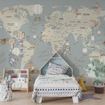 Tapet Personalizat Micii Exploratori cu harta lumii si animale calatoare - TRAVELING ANIMALS MAP