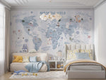 Tapet Personalizat Micii Exploratori cu harta lumii pentru copii si fundal in dungi albastru baby blue - BABY BLUE KID'S MAP