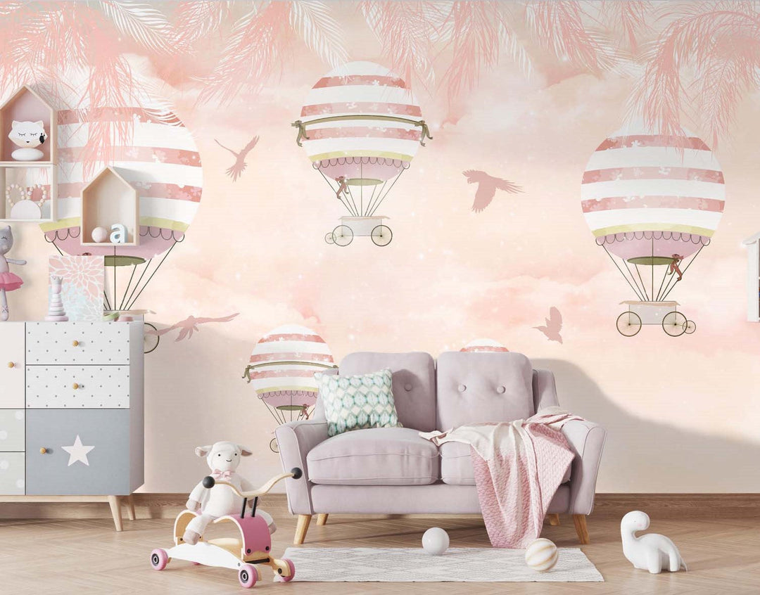 Tapet Personalizat Micii Exploratori cu baloane cu aer cald si frunze de palmieri in nuante trandafirii - PEACHY PALMS BALLOONS