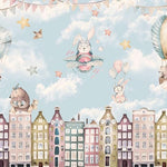 Tapet Personalizat Micii Exploratori cu animale zburand peste cladiri colorate - FLYING OVER BUILDINGS