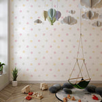 Tapet Personalizat Inspiratie Scandinava pentru Copii cu pattern de stelute gri, aurii si roz pe fundal alb - CRAYON STAR PATTERN