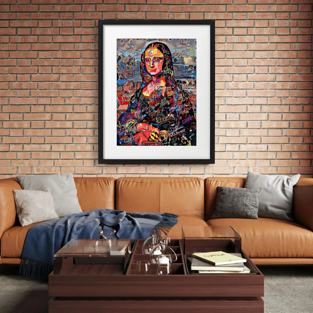 Tablou cu rama ce prezinta o interpretare colorata a celebrului Tablou mona lisa de leonardo da vinci mona lisa