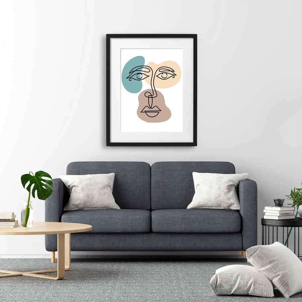 Tablou cu rama care prezinta un chip femeie intr o silueta cubista evocand minimalism si forme geometrice texturate cubist portrait