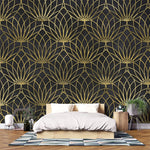 Tapet personalizat art deco cu floare de lotus aurie pe un fundal negru de perete texturat black lotus
