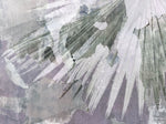 Tapet personalizat fine art cu frunza de palmier pictata artistic in nuante de verde si mov vintage artsy palm
