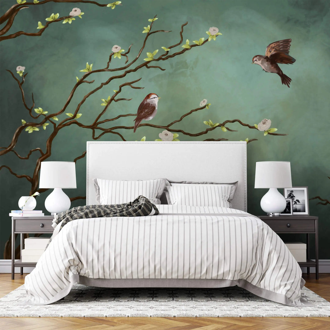 Tapet personalizat floral cu copaci orienti infloriti si pasari pe un fundal vernil inchis cu efect de pictura dark oriental