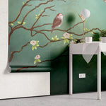 Tapet personalizat floral cu copaci orienti infloriti si pasari pe un fundal vernil inchis cu efect de pictura dark oriental