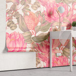 Tapet personalizat floral cu flori de nufar indian roz pe fundal alb nelumbo nucifera