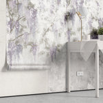 Tapet personalizat floral cu wisteria pe un perete din beton concrete wisteria