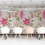 Tapet personalizat floral cu flori de crin roz pe un fundal alb pink lilies