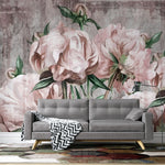 Tapet personalizat floral cu bujori rozalii pe fundal texturat de perete crapat blush peonies