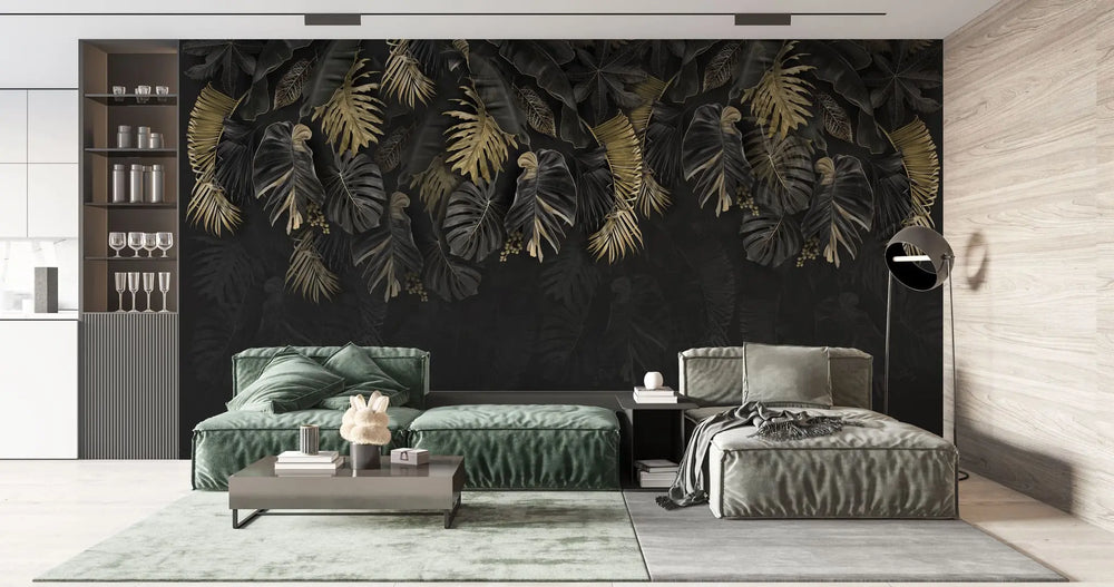 Tapet personalizat cu frunze de palmier si monstera in nuante de negru si auriu dark gold monstera