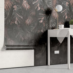 Tapet personalizat cu frunze de palmier si monstera in nuante de negru si rose dark rose monstera