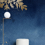 Tapet personalizat leaf cu funze aurii sclipitoare pe un fundal albastru inchis night sky glitter