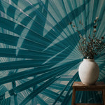 Tapet tropical personalizat cu frunze tropicale de palmier apak in tonuri de albastru cyan cyan tone palms