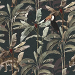 Tapet tropical personalizat cu frunze tropicale de bananier si animale tropicale – papagalul toco toucan sau tucanul urias leopard si zebre pe un fundal inchis dark tropical fauna
